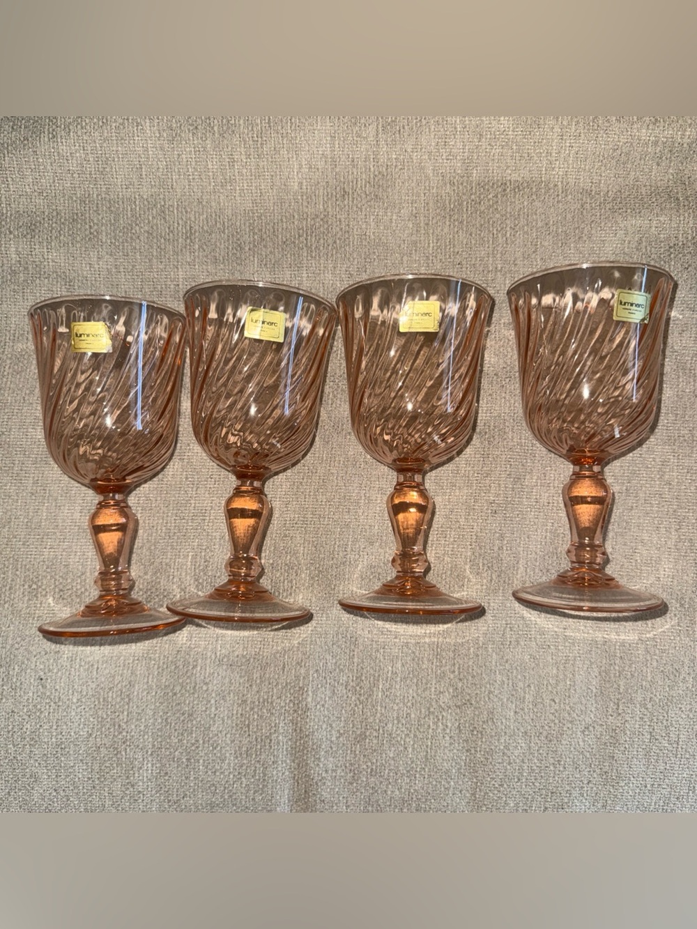 LUMINARC Arcoroc Rosaline Pink Swirl Wine Glasses Set of 4 France c 1970s Mint